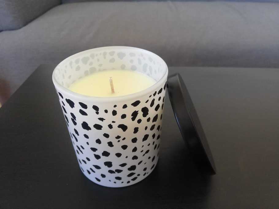 dalmatian-candle